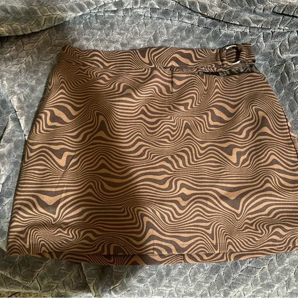 Brown mini skirt